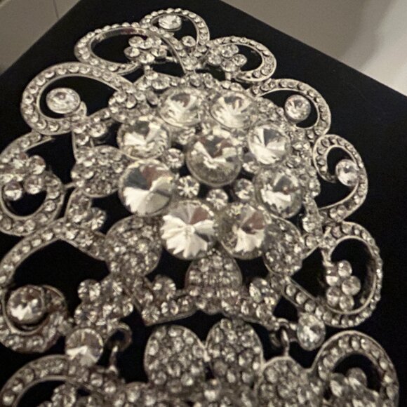 Vintage SNK Large Oversize Ornate Clear Rhinestone Brooch 7" x 3.75" - Picture 2 of 5